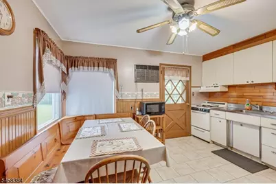 1041 Richard Blvd, Rahway, NJ 07065 - Photo 8