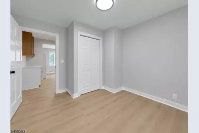 405 Terhune Ave, Paramus, NJ 07652 - Photo 30