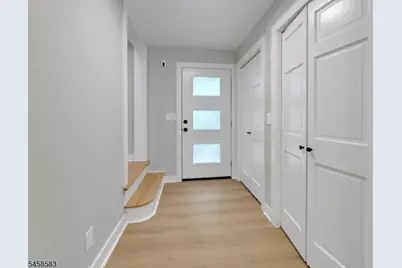 405 Terhune Ave, Paramus, NJ 07652 - Photo 24