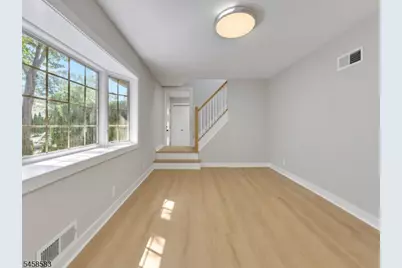 405 Terhune Ave, Paramus, NJ 07652 - Photo 26