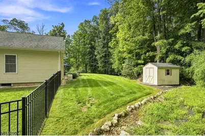 20 Eagles Nest Rd, Green Township, NJ 07860 - Photo 26