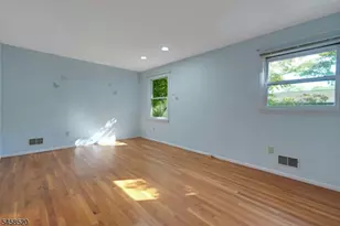 15 Camelot Way, Parsippany, NJ 07054 - Photo 24