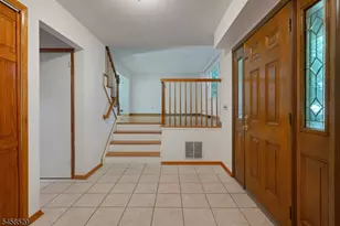 15 Camelot Way, Parsippany, NJ 07054 - Photo 6