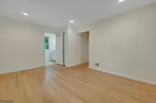 15 Camelot Way, Parsippany, NJ 07054 - Photo 30