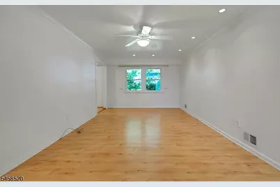 15 Camelot Way, Parsippany, NJ 07054 - Photo 14