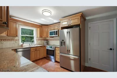 364 South St, New Providence, NJ 07974 - Photo 8