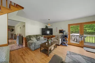 927 Owassa Rd, Stillwater, NJ 07860 - Photo 8