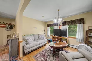 927 Owassa Rd, Stillwater, NJ 07860 - Photo 16