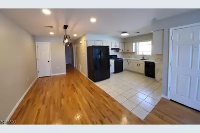312 Broadway, Elizabeth, NJ 07206 - Photo 2