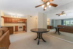 25 Augusta Dr, Clinton Township, NJ 08801 - Photo 6