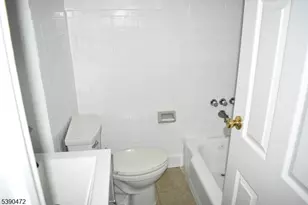 316 Hillside Ave, Hillside, NJ 07205 - Photo 6