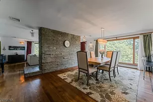 2 Lafayette Ave, Cliffside Park, NJ 07010 - Photo 12