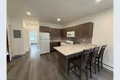 250 Paterson Ave #1, Little Falls Township, NJ 07424 - Photo 2