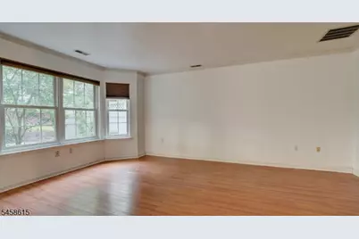 8 Forden Ct, Sayreville, NJ 08872 - Photo 16