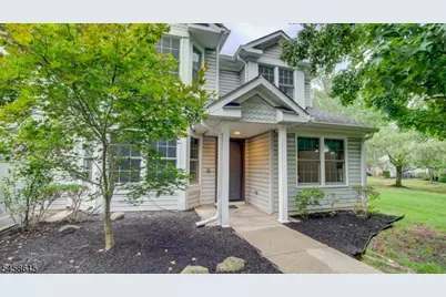 8 Forden Ct, Sayreville, NJ 08872 - Photo 1
