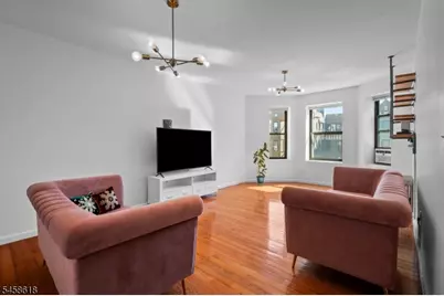 756 Brady #609, New York, NJ 10462 - Photo 10