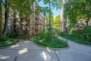 756 Brady, New York, NJ 10462 - Photo 4