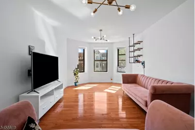 756 Brady #609, New York, NJ 10462 - Photo 14