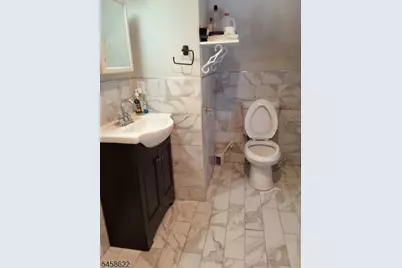 86 Mead St, Newark, NJ 07106 - Photo 18