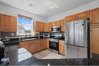 1 Barrister St, Clifton, NJ 07013 - Photo 10