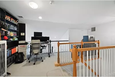 1 Barrister St, Clifton, NJ 07013 - Photo 16
