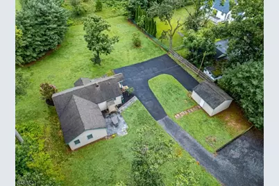 122 Cortelyous Lane, Franklin Township, NJ 08873 - Photo 20