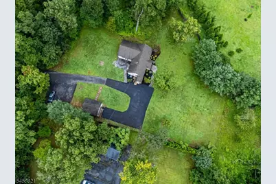 122 Cortelyous Lane, Franklin Township, NJ 08873 - Photo 8