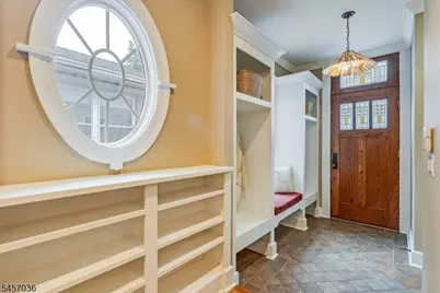 44 Dodd St, Montclair, NJ 07042 - Photo 2