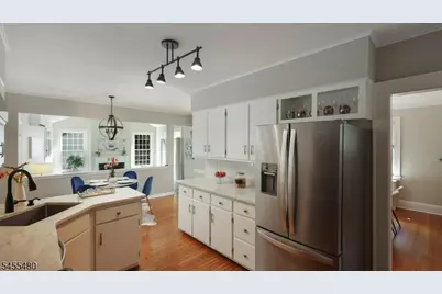 209 Midwood Pl, Westfield, NJ 07090 - Photo 12