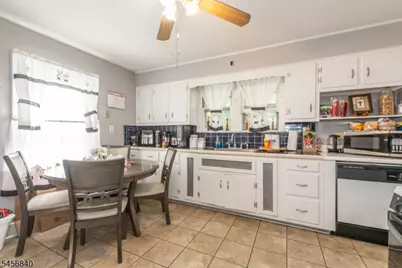 73 Buschmann Ave, Haledon, NJ 07508 - Photo 12