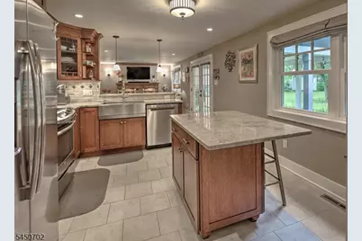 43 Sandra Ln, Randolph Township, NJ 07869 - Photo 10