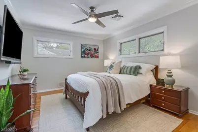 119 Squire Hill Rd, Montclair, NJ 07043 - Photo 16