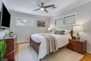 119 Squire Hill Rd, Montclair, NJ 07043 - Photo 16