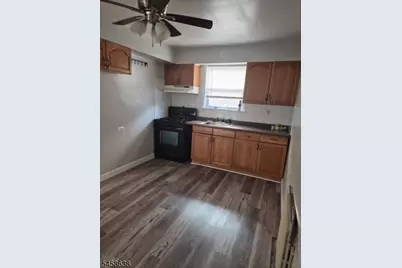 801 73rd St #1R, North Bergen, NJ 07047 - Photo 2