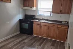 801 73rd St, North Bergen, NJ 07047 - Photo 2