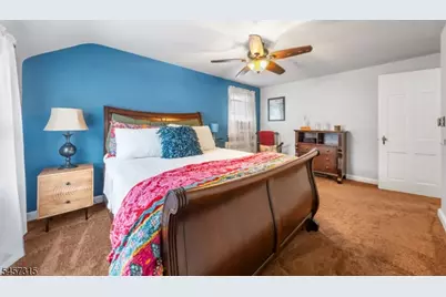 719 Locust St, Roselle Park, NJ 07204 - Photo 26