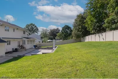 10 Evelyn Ter, Wayne, NJ 07470 - Photo 32