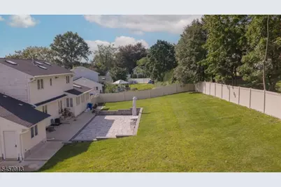 10 Evelyn Ter, Wayne, NJ 07470 - Photo 40