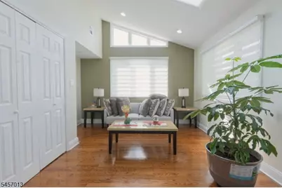 10 Evelyn Ter, Wayne, NJ 07470 - Photo 10