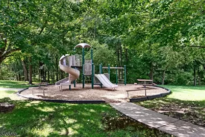 50 Pasture Ct, Roxbury Township, NJ 07852 - Photo 12