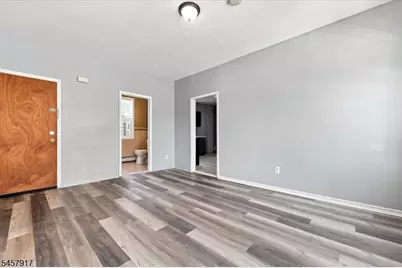 293 Ogden St #1, Orange, NJ 07050 - Photo 8