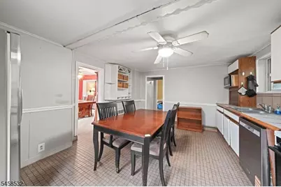 62 Vreeland Ave, Bloomingdale, NJ 07403 - Photo 14