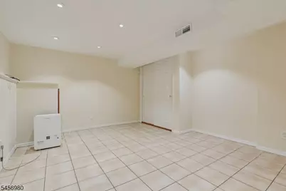 45 Michael Dr, Westfield, NJ 07090 - Photo 24