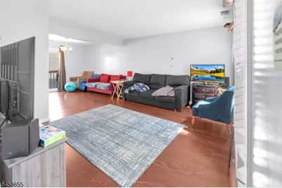 664 Irvington Ave #6, Maplewood, NJ 07040 - Photo 4