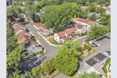 664 Irvington Ave #6, Maplewood, NJ 07040 - Photo 8