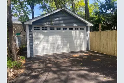 6 Melrose Ave, East Orange, NJ 07018 - Photo 4