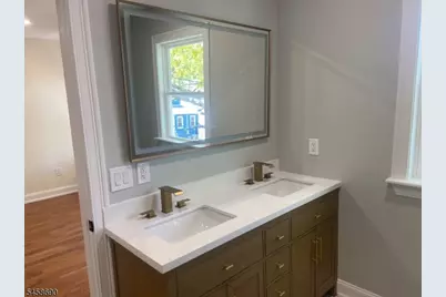 6 Melrose Ave, East Orange, NJ 07018 - Photo 22