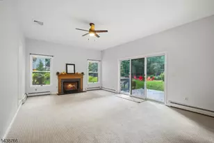 30 Carriage House Rd, Sparta Township, NJ 07871 - Photo 14