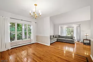 30 Carriage House Rd, Sparta Township, NJ 07871 - Photo 10