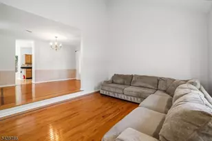 30 Carriage House Rd, Sparta Township, NJ 07871 - Photo 8